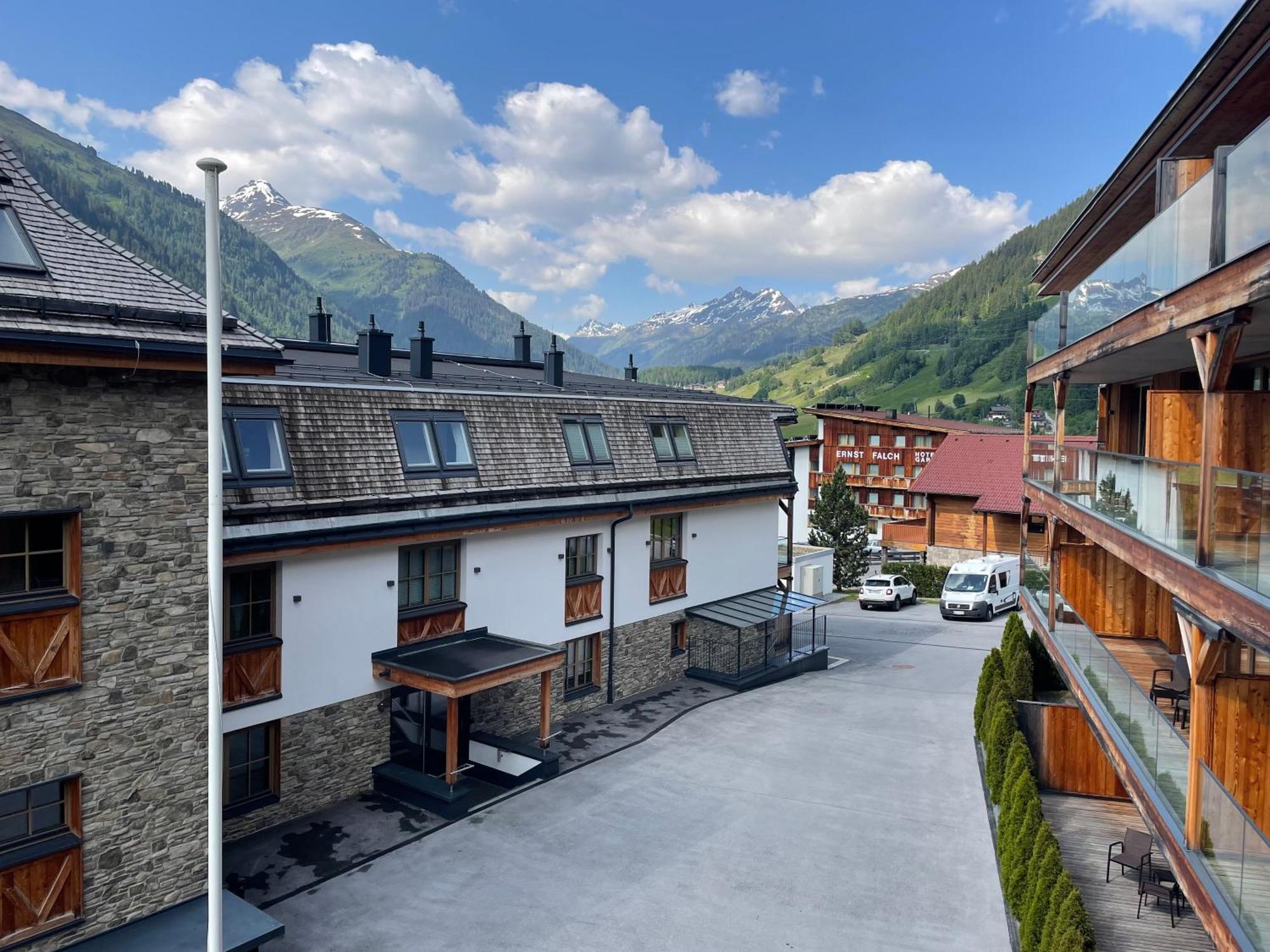 Mountain Spa Residences Σανκτ Αντόν αμ Άλμπεργκ Εξωτερικό φωτογραφία