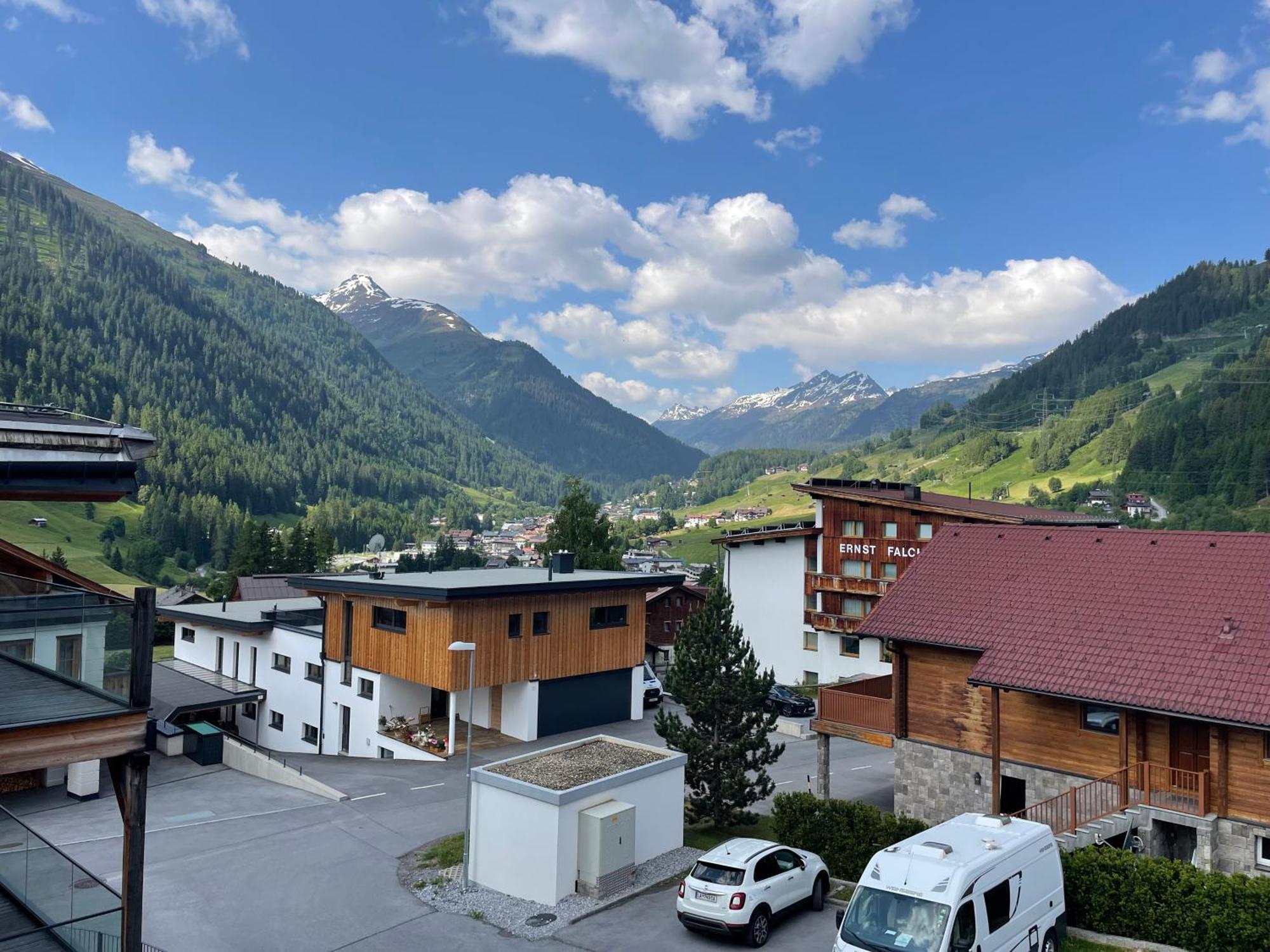 Mountain Spa Residences Σανκτ Αντόν αμ Άλμπεργκ Εξωτερικό φωτογραφία