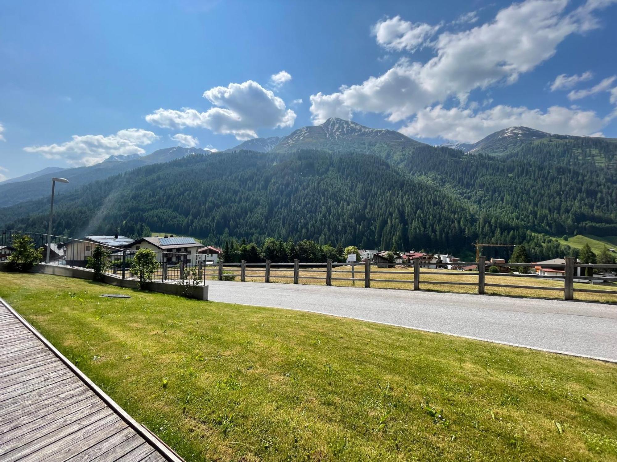 Mountain Spa Residences Σανκτ Αντόν αμ Άλμπεργκ Εξωτερικό φωτογραφία