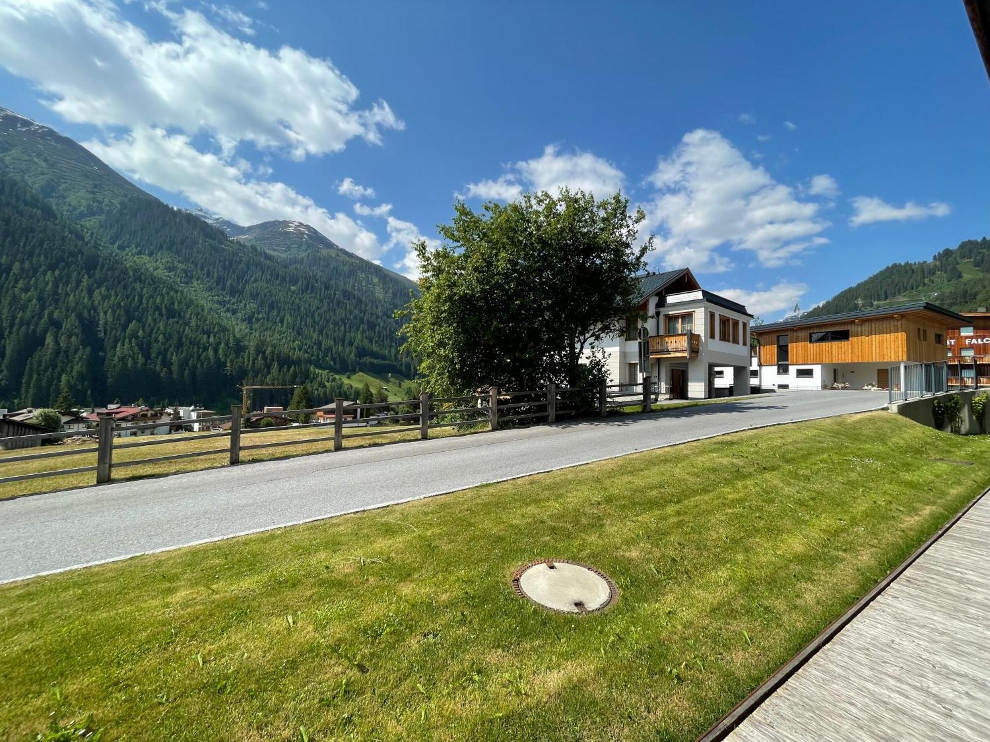 Mountain Spa Residences Σανκτ Αντόν αμ Άλμπεργκ Εξωτερικό φωτογραφία
